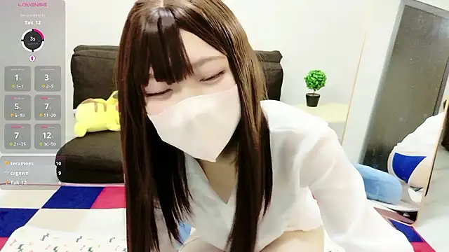 Snapshot of Nanamin- chatting on 6, 6, 2026 Nanamin- online show from 6, 6, 2026
