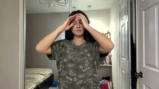 Snapshot of Marryrembi chatting on 13, 1, 2026 Marryrembi online show from 13, 1, 2026