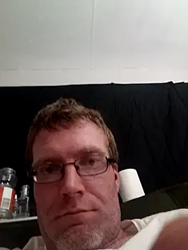 Snapshot of BoneyMoroney chatting on 9, 1, 2026 BoneyMoroney online show from 9, 1, 2026