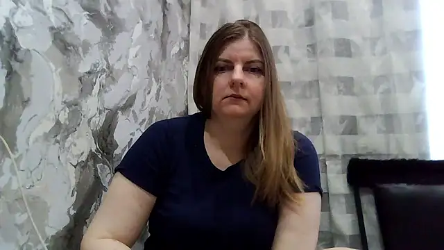 DarkRose0104 online show from 14, 1, 2026