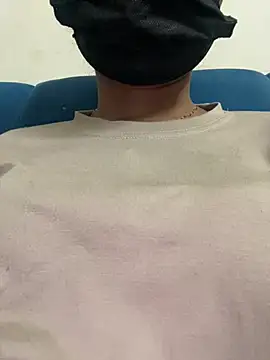 paribaby09 online show from 11, 7, 2026
