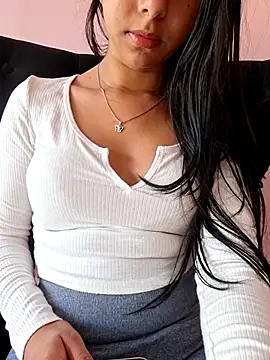 Snapshot of jade03_ chatting on 17, 2, 2026 jade03 online show from 17, 2, 2026