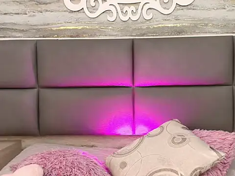 Little Mayy online show from 1, 2, 2026