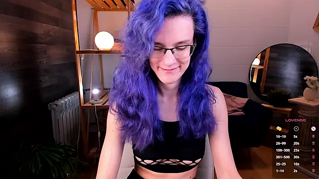 Snapshot of AuraLaunni chatting on 21, 6, 2026 AuraLaunni online show from 21, 6, 2026