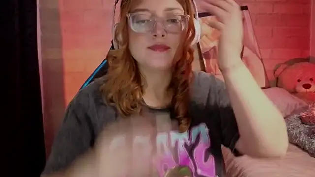 Mia Franklyn online show from 12, 4, 2026