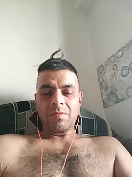 Snapshot of ashleellaunda7582 chatting on 13, 5, 2026 ashleellaunda7582 online show from 13, 5, 2026