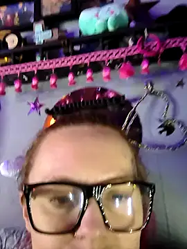 Snapshot of DisireAfterDark chatting on 14, 2, 2026 DisireAfterDark online show from 14, 2, 2026