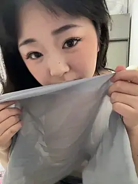 Snapshot of Mloy-01 chatting on 1, 2, 2026 Mloy-01 online show from 1, 2, 2026