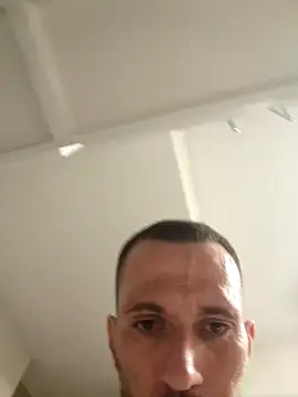 Snapshot of XL-Richard chatting on 11, 1, 2026 XL-Richard online show from 11, 1, 2026