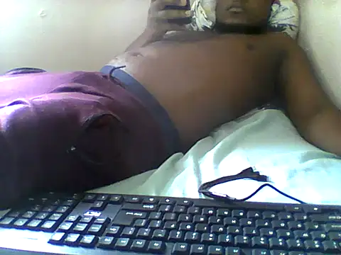 Snapshot of handsomeguy02 chatting on 23, 4, 2026 handsomeguy02 online show from 23, 4, 2026