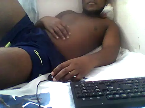 Snapshot of handsomeguy02 chatting on 22, 5, 2026 handsomeguy02 online show from 22, 5, 2026