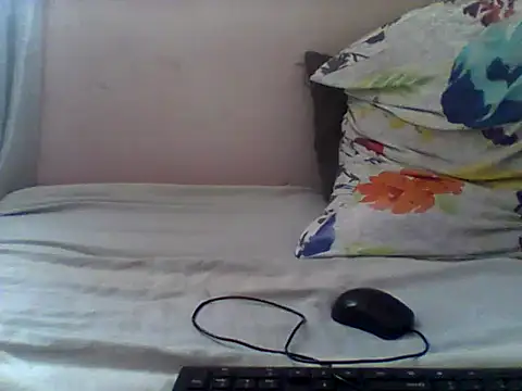 Snapshot of handsomeguy02 chatting on 18, 6, 2026 handsomeguy02 online show from 18, 6, 2026