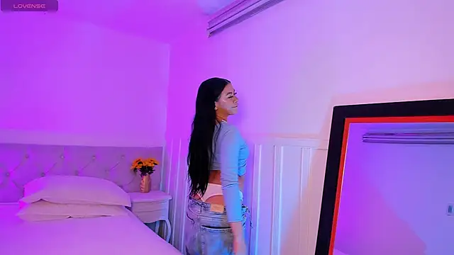 Little Lexyy online show from 14, 4, 2026