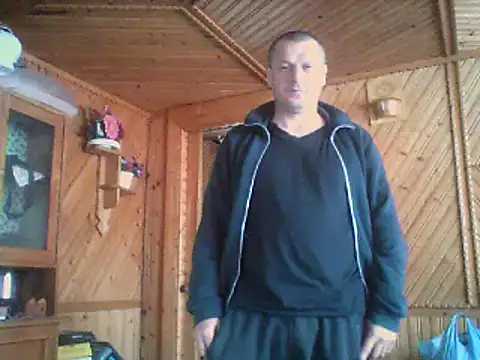 Snapshot of Ivan9iutt chatting on 15, 4, 2026 Ivan9iutt online show from 15, 4, 2026