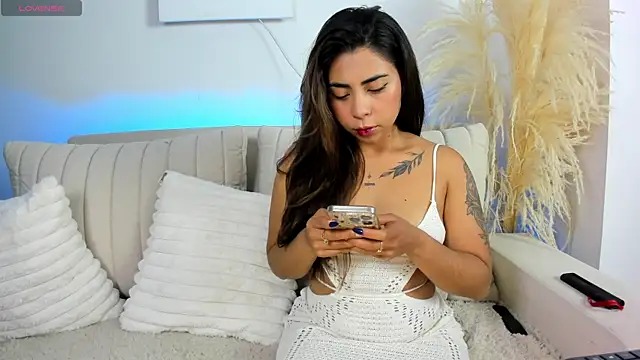  Sweet ary online show from 18, 4, 2026