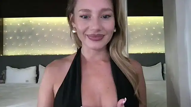 Stella muse online show from 4, 4, 2026