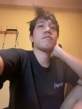 Snapshot of asian_guy67 chatting on 19, 2, 2026 asian guy67 online show from 19, 2, 2026