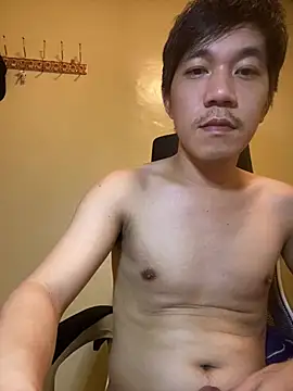 Snapshot of asian_guy67 chatting on 24, 5, 2026 asian guy67 online show from 24, 5, 2026