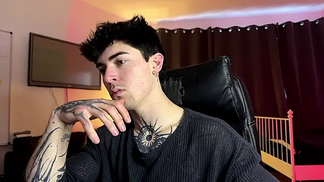 LiamFoster online show from 14, 1, 2026