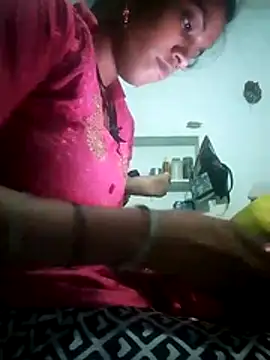 Snapshot of Hot_rie9 chatting on 15, 7, 2026 Hot rie9 online show from 15, 7, 2026