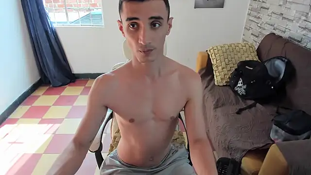 Snapshot of felipe_colinss chatting on 6, 5, 2026 felipe colinss online show from 6, 5, 2026