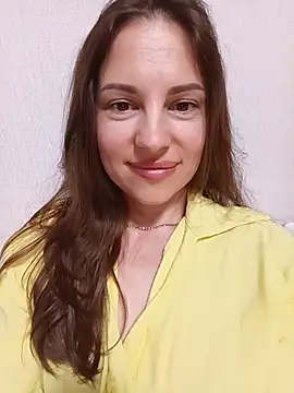 Snapshot of She-Moon chatting on 9, 6, 2026 She-Moon online show from 9, 6, 2026