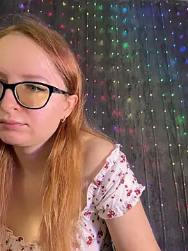 coy girl  online show from 4, 2, 2026