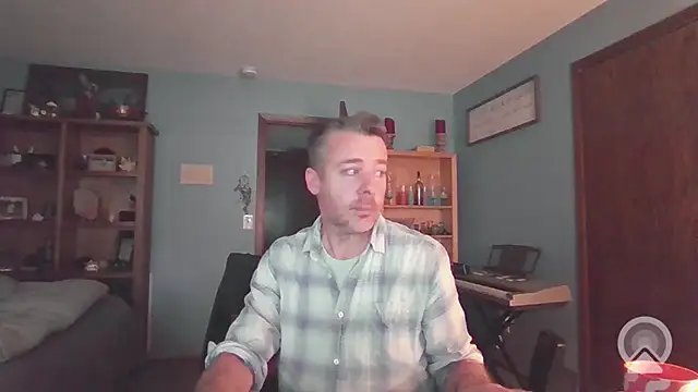 chrisw8140 online show from 3, 4, 2026