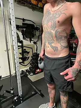 Snapshot of brngitdwn chatting on 31, 3, 2026 brngitdwn online show from 31, 3, 2026