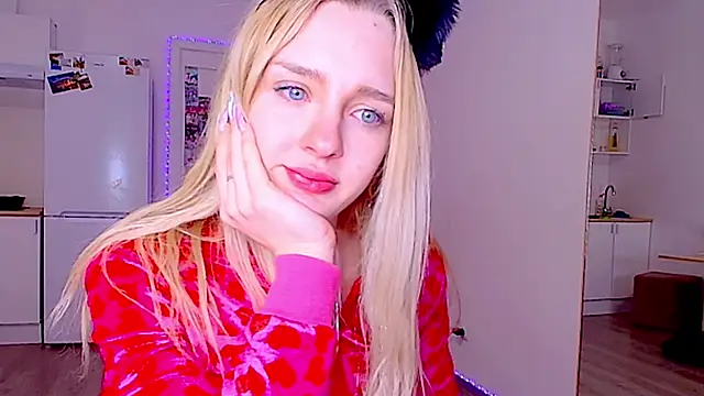 sailormoon666  online show from 20, 2, 2026