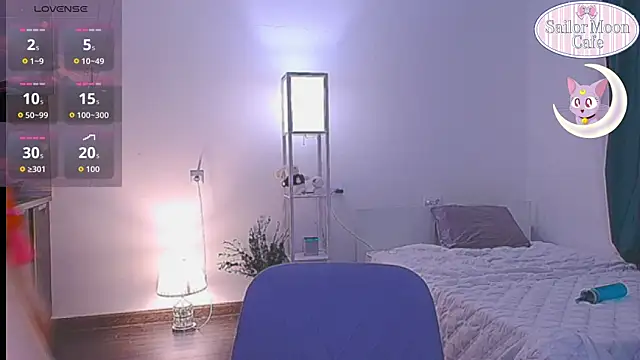 sailormoon666  online show from 16, 4, 2026