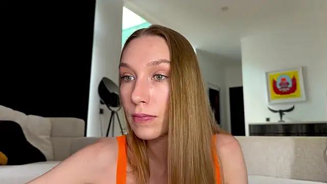 Linaspicee online show from 14, 2, 2026