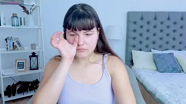 Miss  Poly online show from 8, 2, 2026