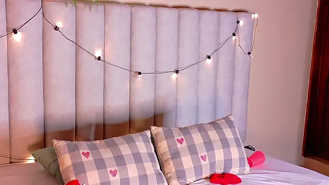 ChloeeMiller   online show from 2, 3, 2026