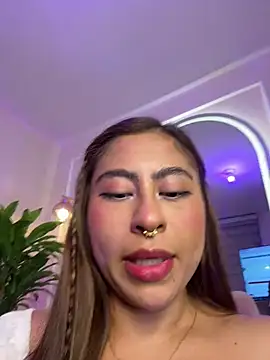 Snapshot of ThamaraGen_ chatting on 3, 7, 2026 ThamaraGen online show from 3, 7, 2026