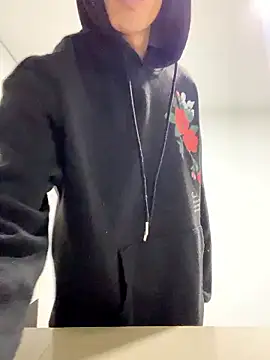 Davidhotboyxx online show from 13, 1, 2026