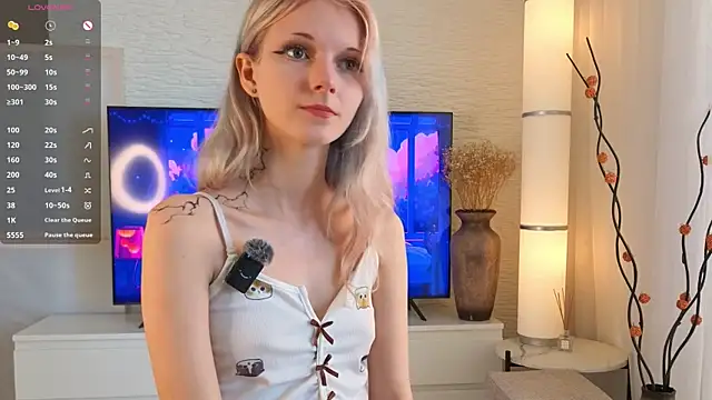 Snapshot of JuanaSumma chatting on 30, 5, 2026 JuanaSumma online show from 30, 5, 2026