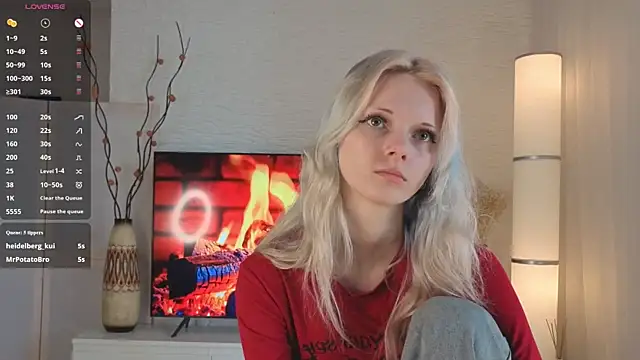 Snapshot of JuanaSumma chatting on 31, 5, 2026 JuanaSumma online show from 31, 5, 2026