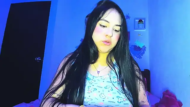 Snapshot of Penelopeflame18 chatting on 23, 5, 2026 Penelopeflame18 online show from 23, 5, 2026