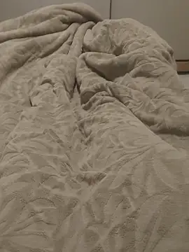 Karine0806 online show from 6, 4, 2026