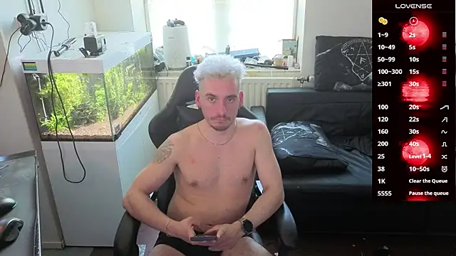 Rayzel White online show from 22, 3, 2026