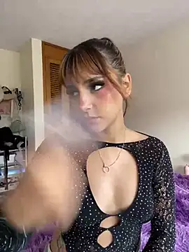 ivy-777 online show from 11, 4, 2026