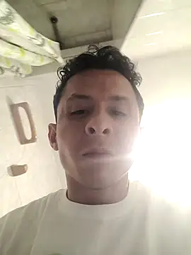 Snapshot of clason19 chatting on 15, 1, 2026 clason19 online show from 15, 1, 2026