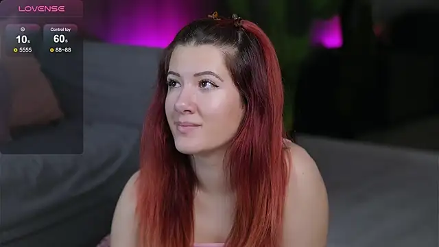 EvaMo0n online show from 3, 3, 2026