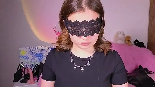 Snapshot of Catherine_Karis chatting on 13, 5, 2026 Catherine Karis online show from 13, 5, 2026