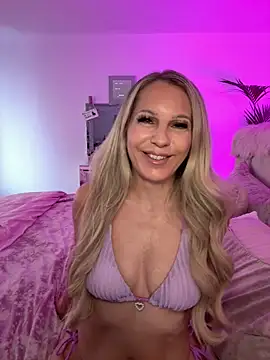 JulieSol online show from 12, 5, 2026