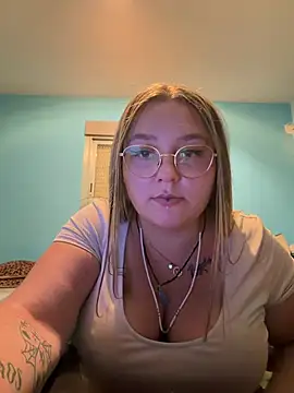 Snapshot of _maracr19_ chatting on 10, 7, 2026 maracr19 online show from 10, 7, 2026