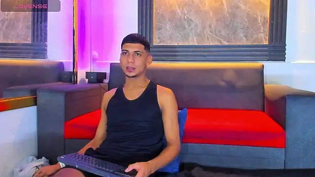 Snapshot of ALEX_KEITH26 chatting on 17, 4, 2026 ALEX KEITH26 online show from 17, 4, 2026