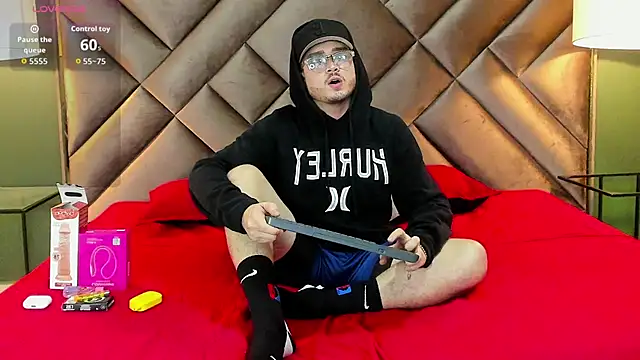 Snapshot of Salvattore_Muller chatting on 1, 3, 2026 Salvattore Muller online show from 1, 3, 2026