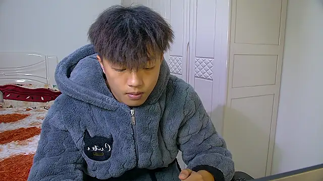 Chocolates-001 online show from 19, 1, 2026